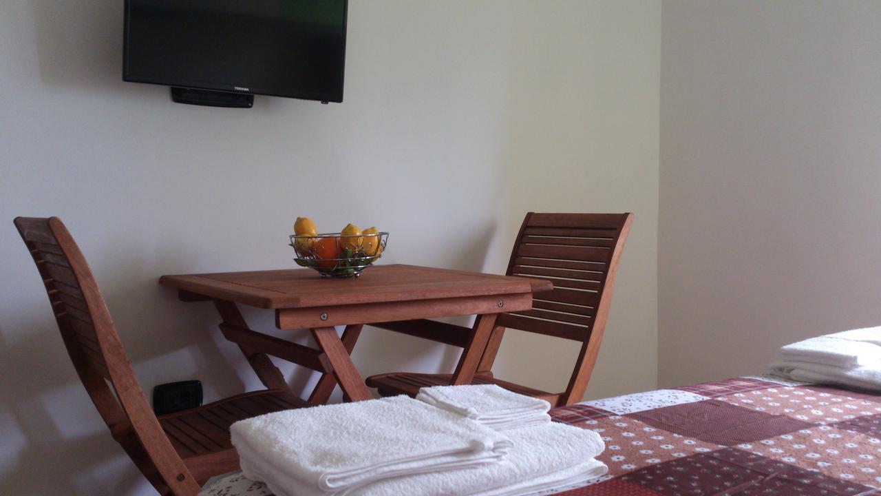 マリーナ・ディ・カメロータ Borgo Marinaro Bed & Breakfast エクステリア 写真